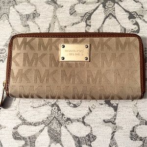 MICHAEL KORS MK WALLET